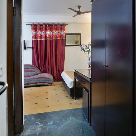 Hotel I Stay & Revels Near New Delhi Railway Station- By Ap Singh Hotels Esterno foto