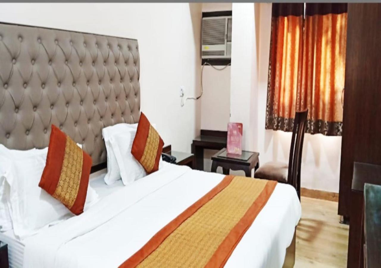 Hotel I Stay & Revels Near New Delhi Railway Station- By Ap Singh Hotels Esterno foto