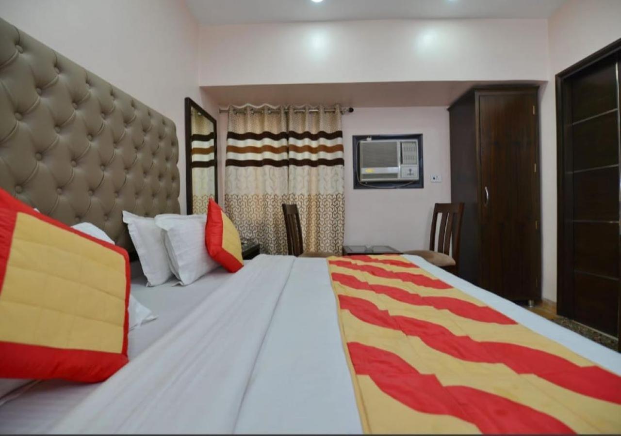 Hotel I Stay & Revels Near New Delhi Railway Station- By Ap Singh Hotels Esterno foto