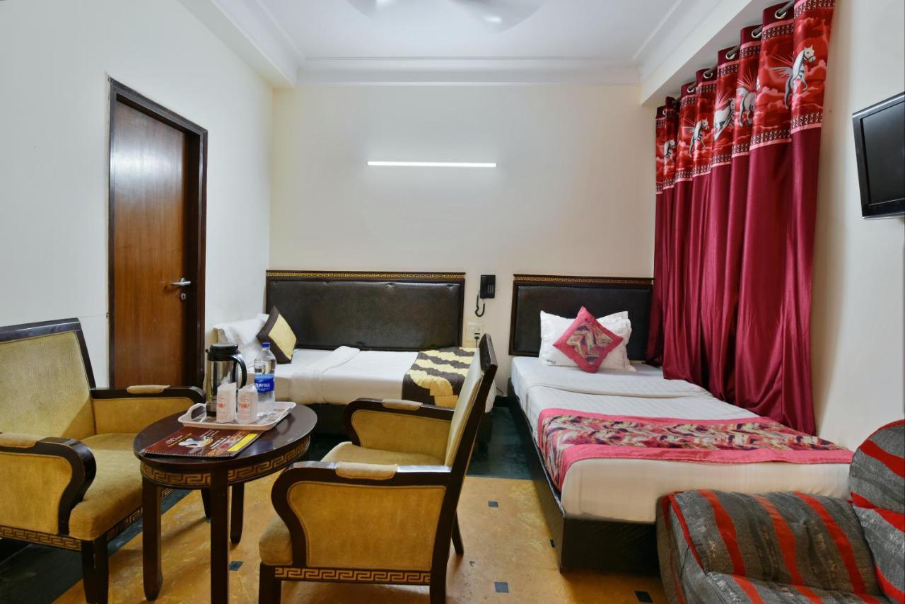 Hotel I Stay & Revels Near New Delhi Railway Station- By Ap Singh Hotels Esterno foto
