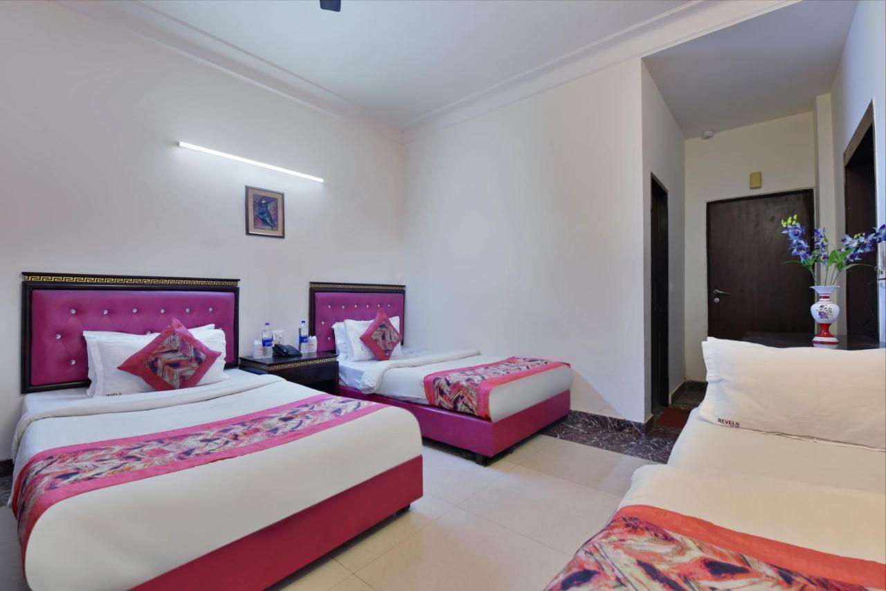 Hotel I Stay & Revels Near New Delhi Railway Station- By Ap Singh Hotels Esterno foto